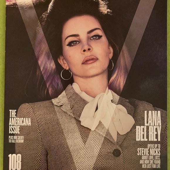 Lana Del Rey V Magazine - Picture 4 of 6